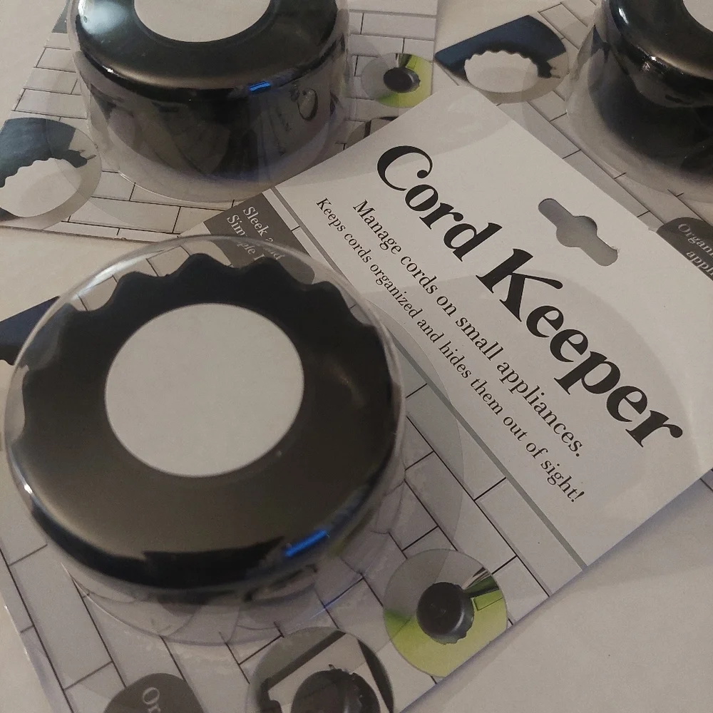 4 New In PACKAGE Cord KEEPERS Small Appliances Organizers (A)
